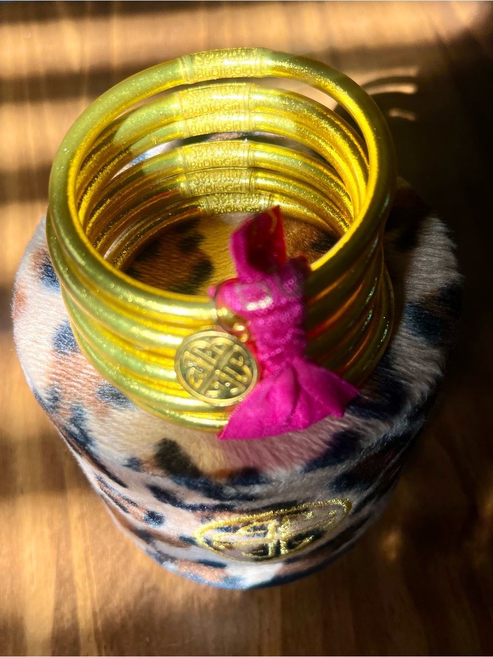 Authentic BuDhaGirl Gold All Weather Bangles Small Set of 6 + Gaga Canister Box - Picture 3 of 11